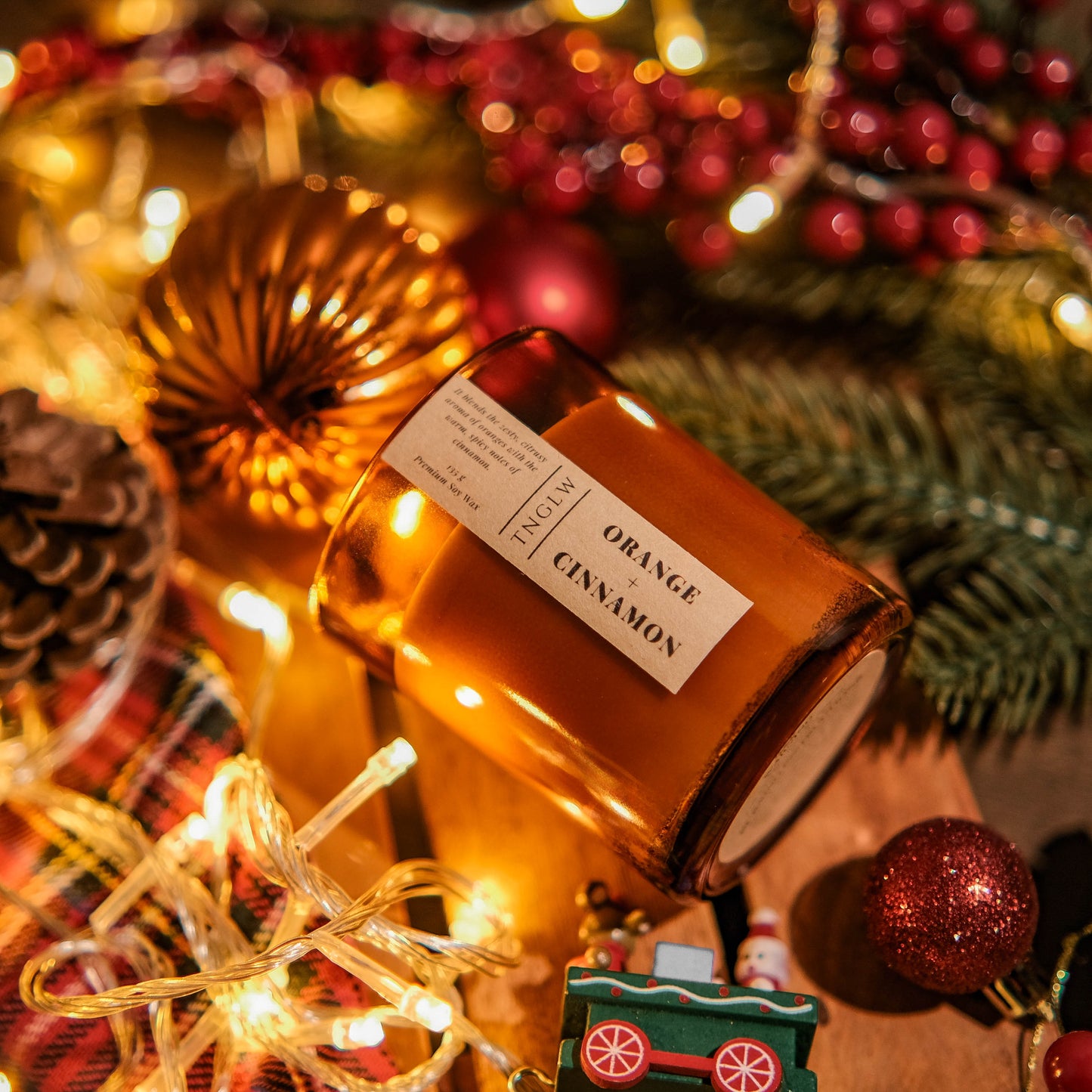 Limited Edition Holiday Scents Candle (150g)